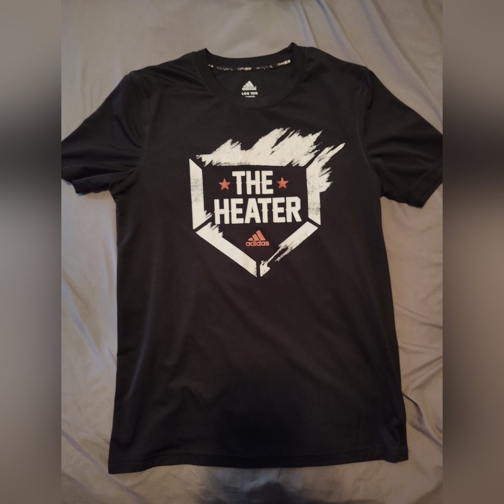 Under Armour Black Youth Large T-shirt.  Excellent Condition.